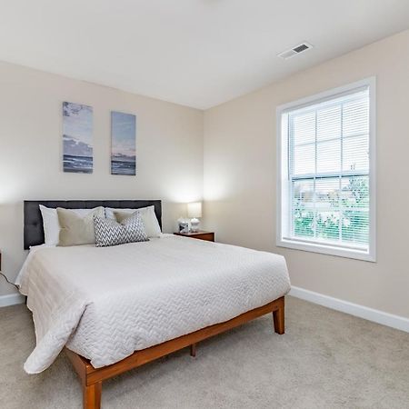 Contemporary Stay In Central بيوريا المظهر الخارجي الصورة