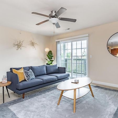 Contemporary Stay In Central بيوريا المظهر الخارجي الصورة